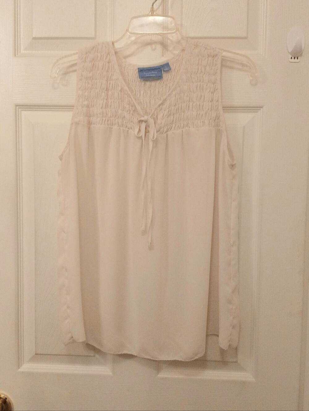 Simply Vera Vera Wang Sleeveless Tunic Top Size L Ivory Boho Chic Fairy Vintage